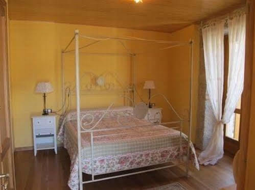 Casa Rosalia Hotel Lobios Ngoại thất bức ảnh